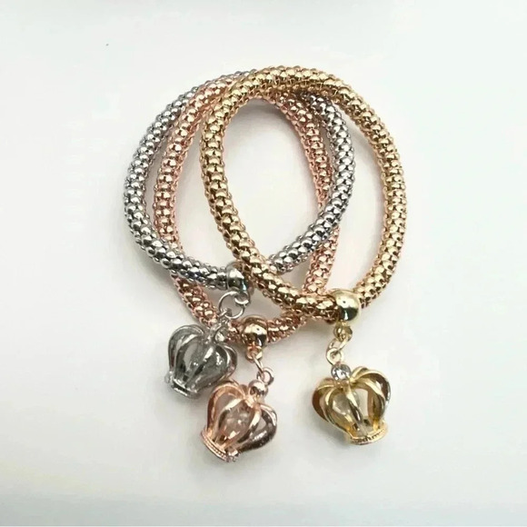 3 pieces Elastic Bracelets with charms - Picture 1 of 6